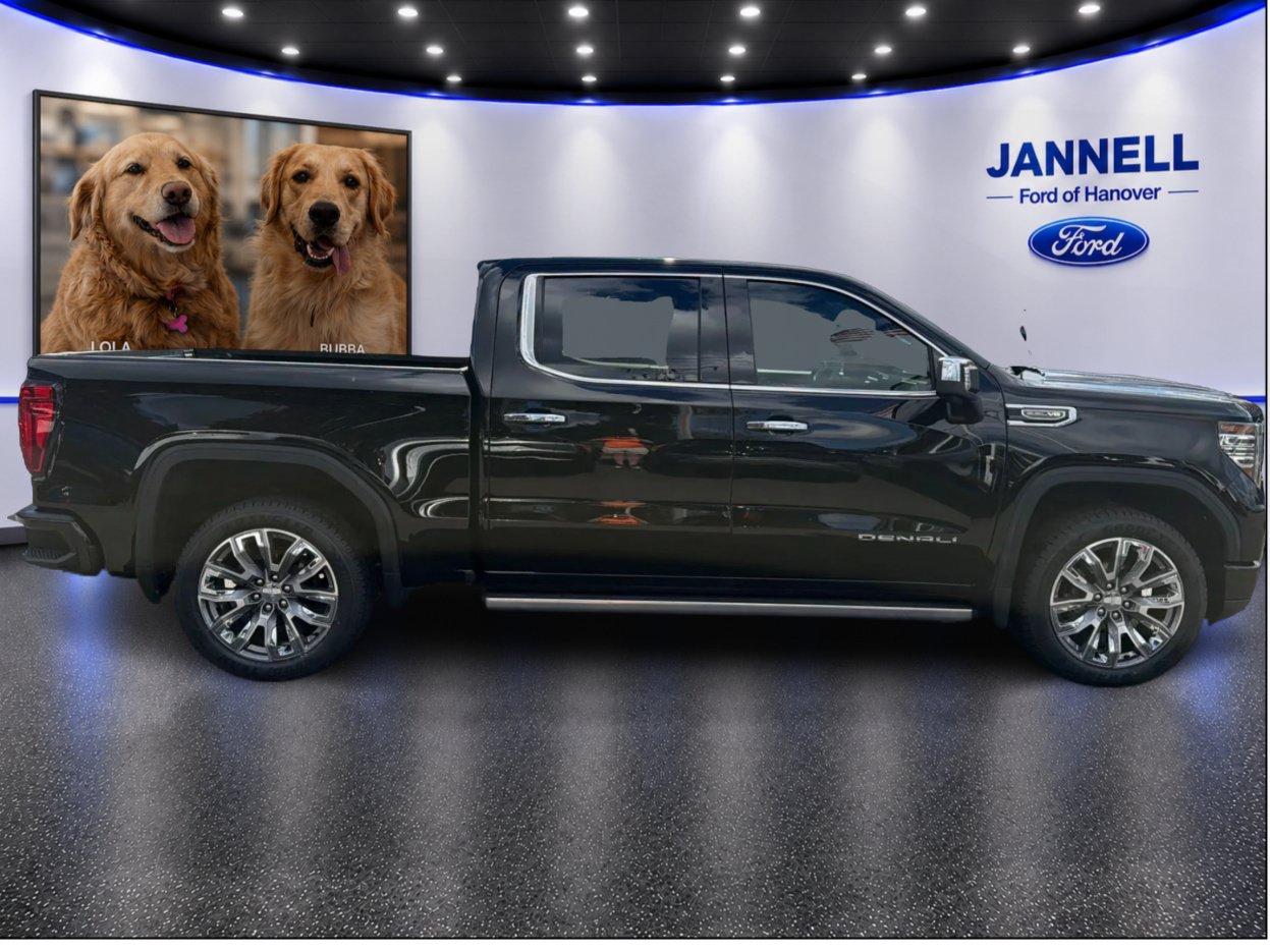 Used 2024 GMC Sierra 1500 Denali w/ Denali Reserve Package AWD/4WD image 4