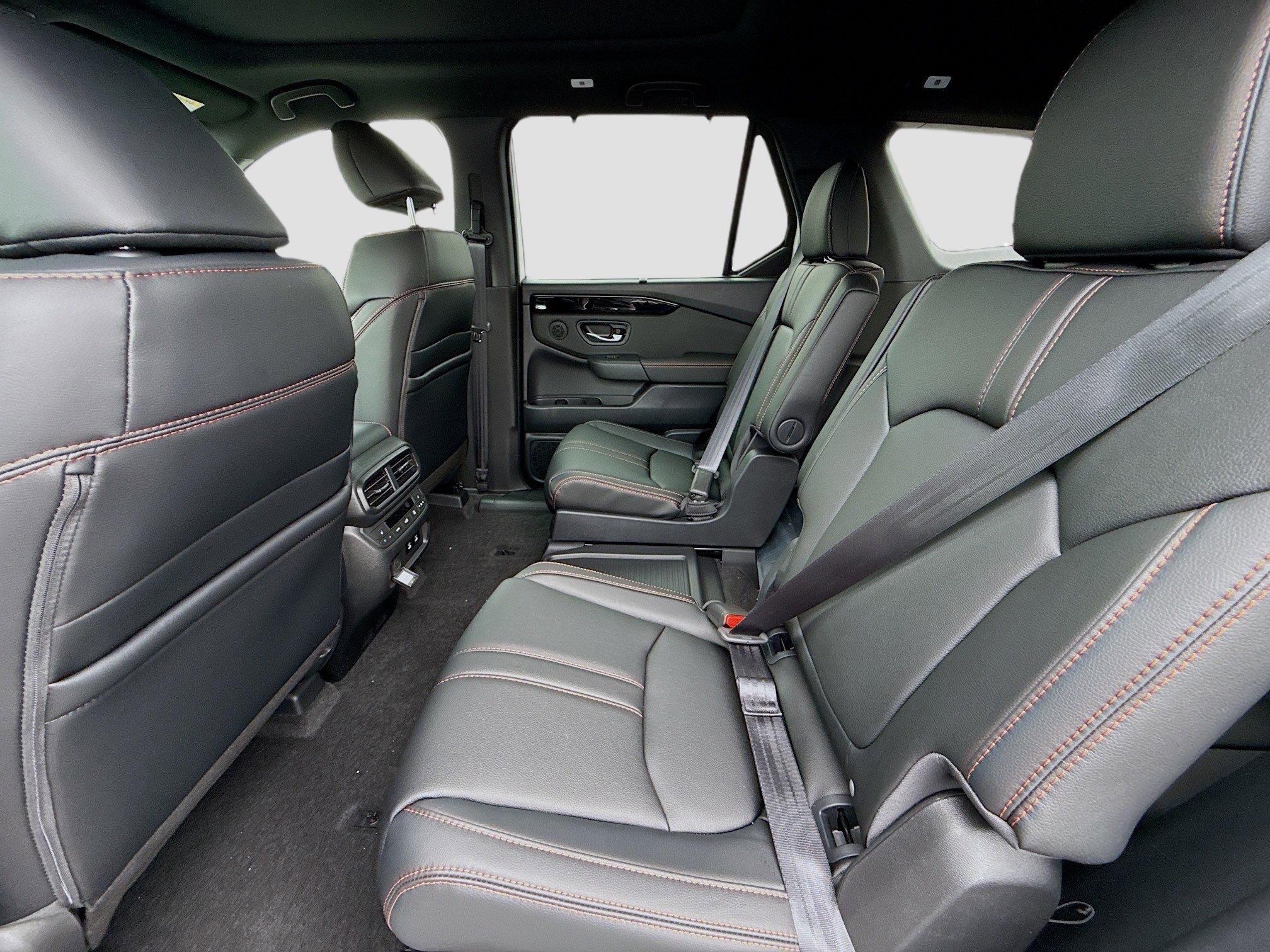 New 2026 Honda Pilot TrailSport image 21