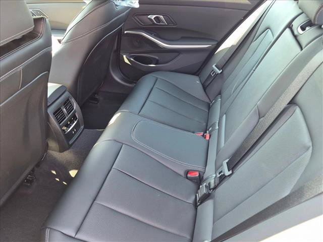 New 2026 BMW 330i xDrive Sedan w/ Premium Package AWD/4WD image 15
