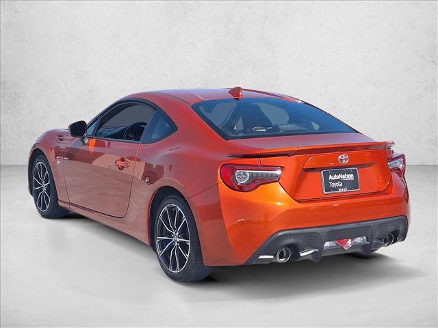 Used 2017 Toyota 86 RWD image 7