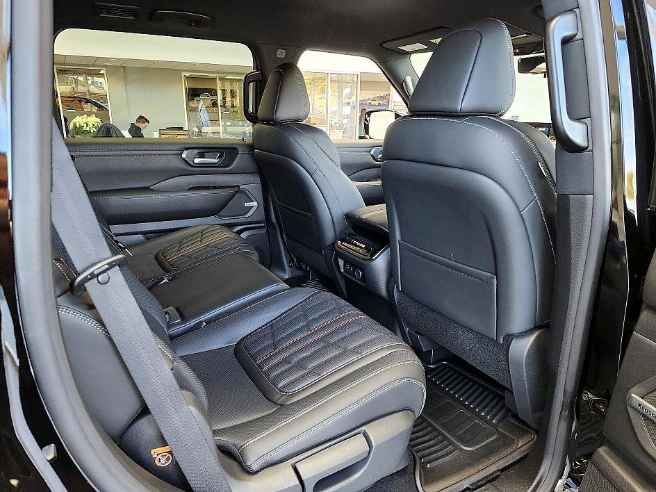 New 2025 Nissan Armada PRO-4X image 16