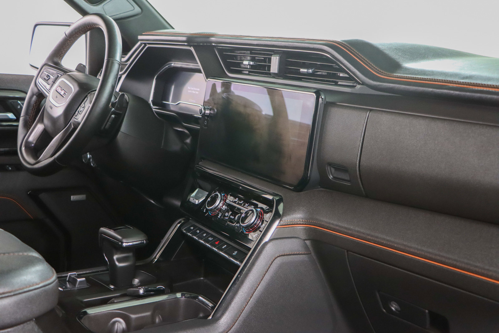 Used 2025 GMC Sierra 1500 AT4 w/ AT4 Preferred Package AWD/4WD image 28