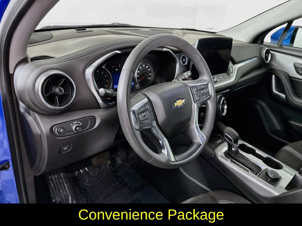 Used 2024 Chevrolet Blazer LT w/ Convenience Package FWD image 14