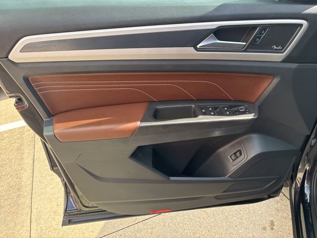 Used 2022 Volkswagen Atlas SEL Premium image 19