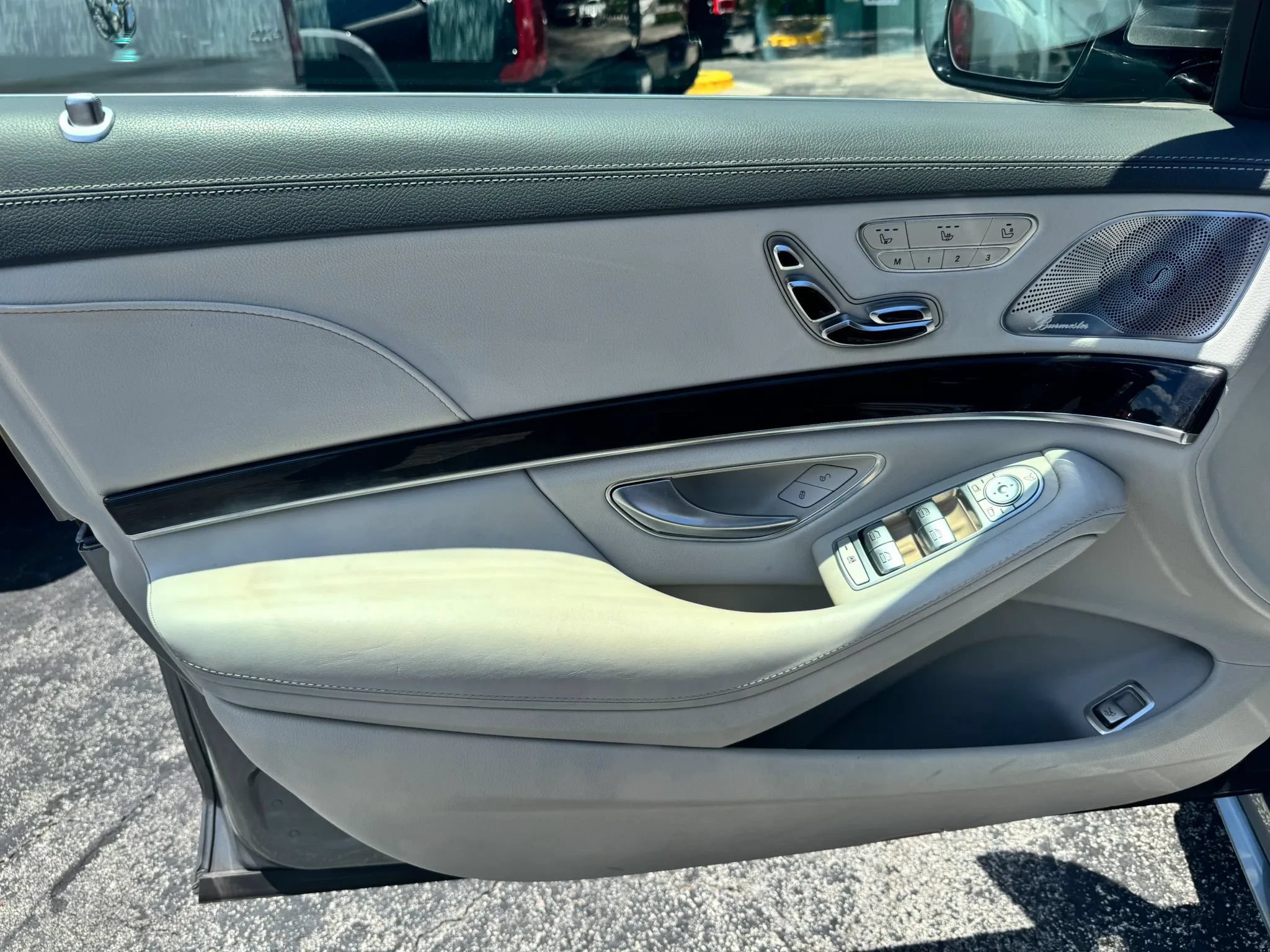 Used 2014 Mercedes-Benz S 550 Sedan image 45