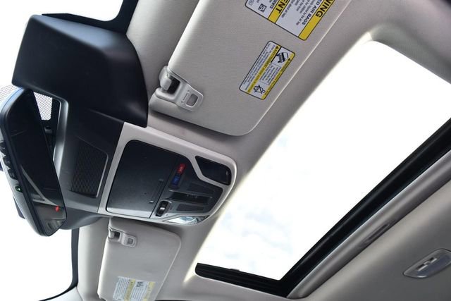 Used 2025 Subaru Outback Onyx Edition image 21