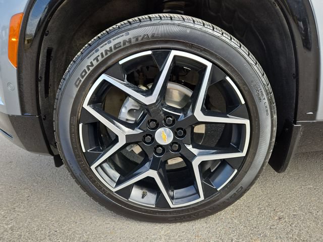 Used 2026 Chevrolet Traverse High Country w/ LPO, Floor Liner Package AWD/4WD image 9