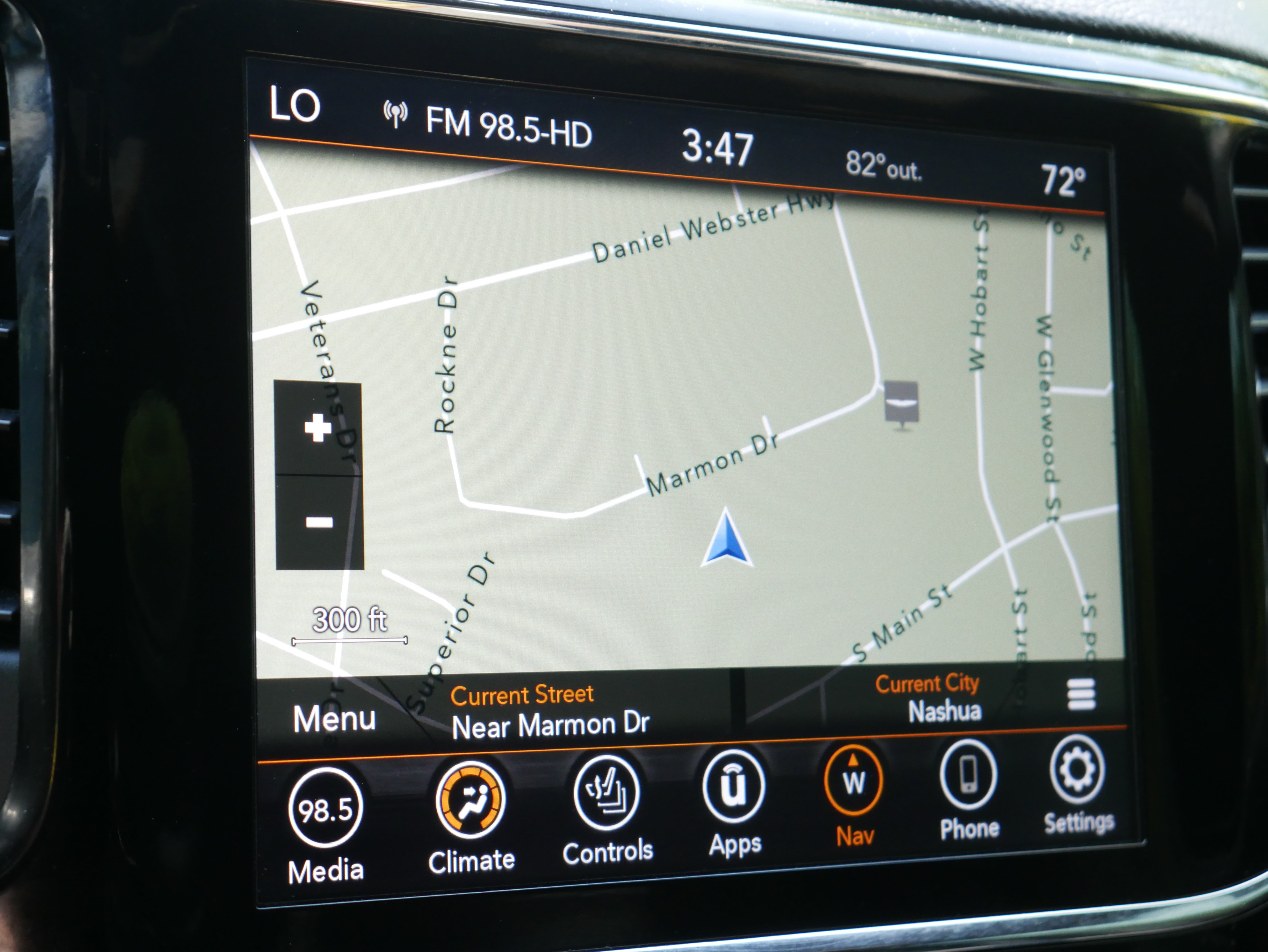 Used 2020 Jeep Grand Cherokee Altitude AWD/4WD image 18