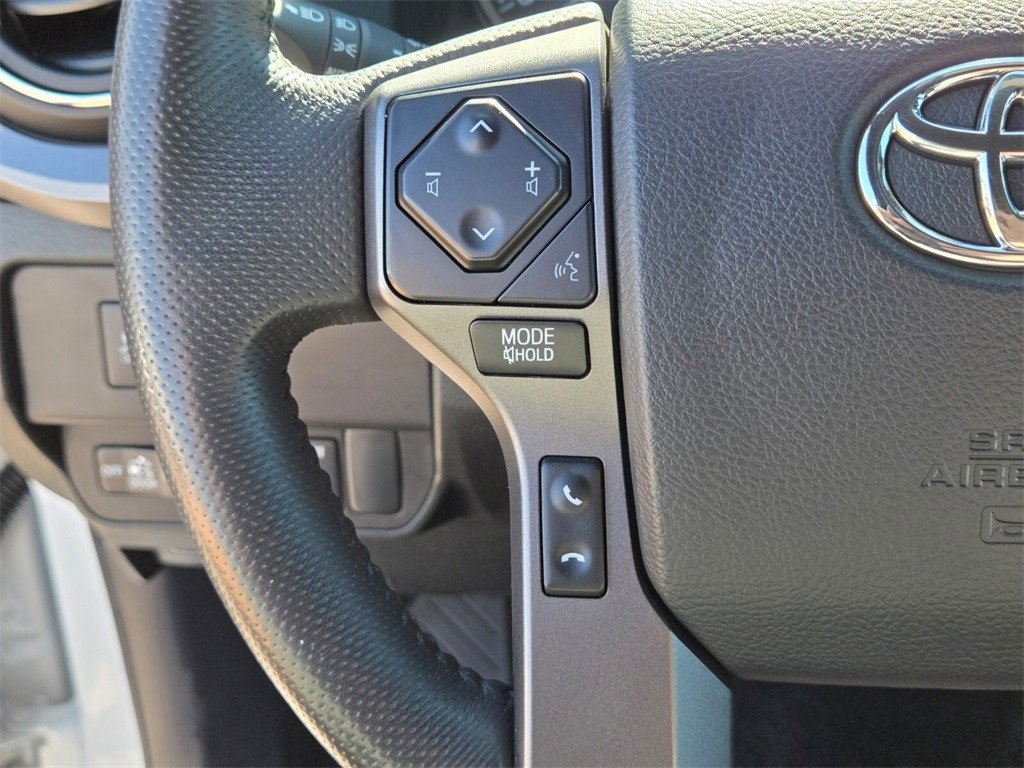 Used 2023 Toyota Tacoma TRD Off-Road image 25