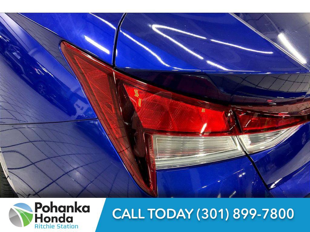 Used 2023 Hyundai Elantra SEL w/ Cargo Package image 30