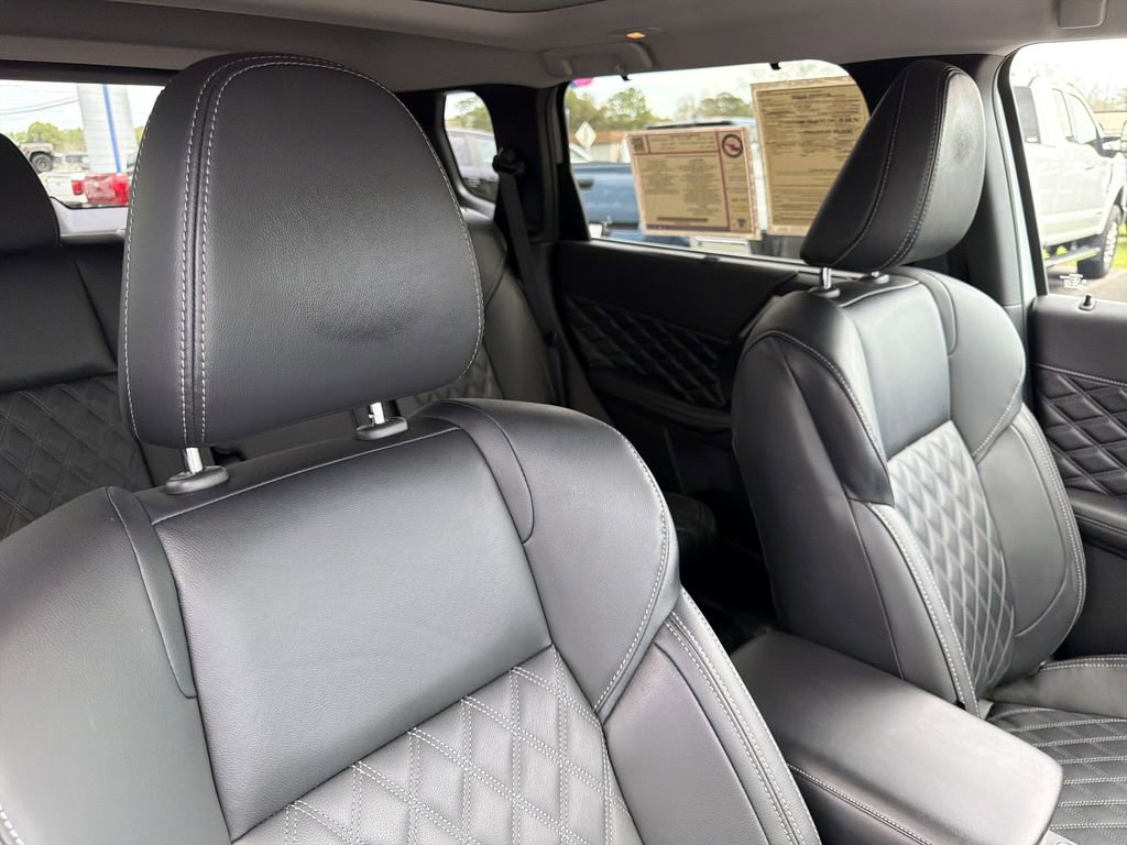 Used 2024 Mitsubishi Outlander SEL image 22