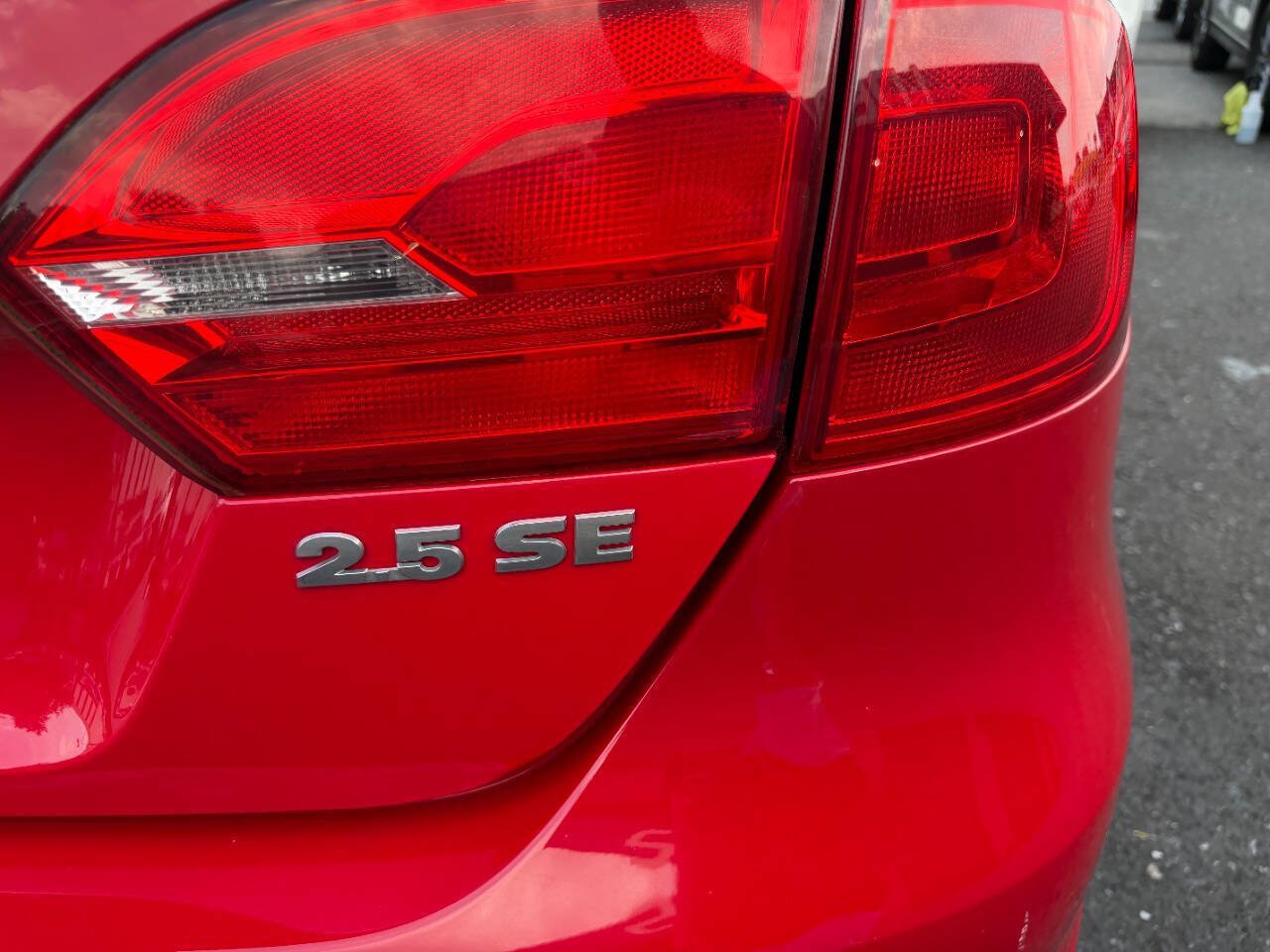 Used 2012 Volkswagen Jetta SE FWD image 47