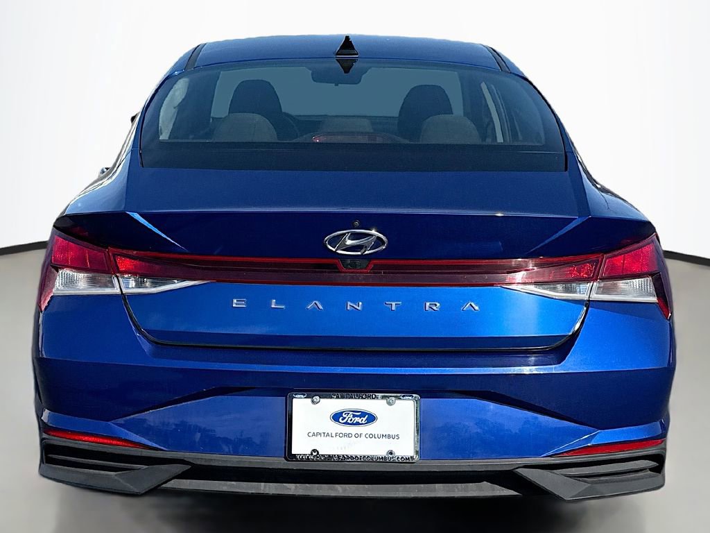 Used 2022 Hyundai Elantra SEL image 10