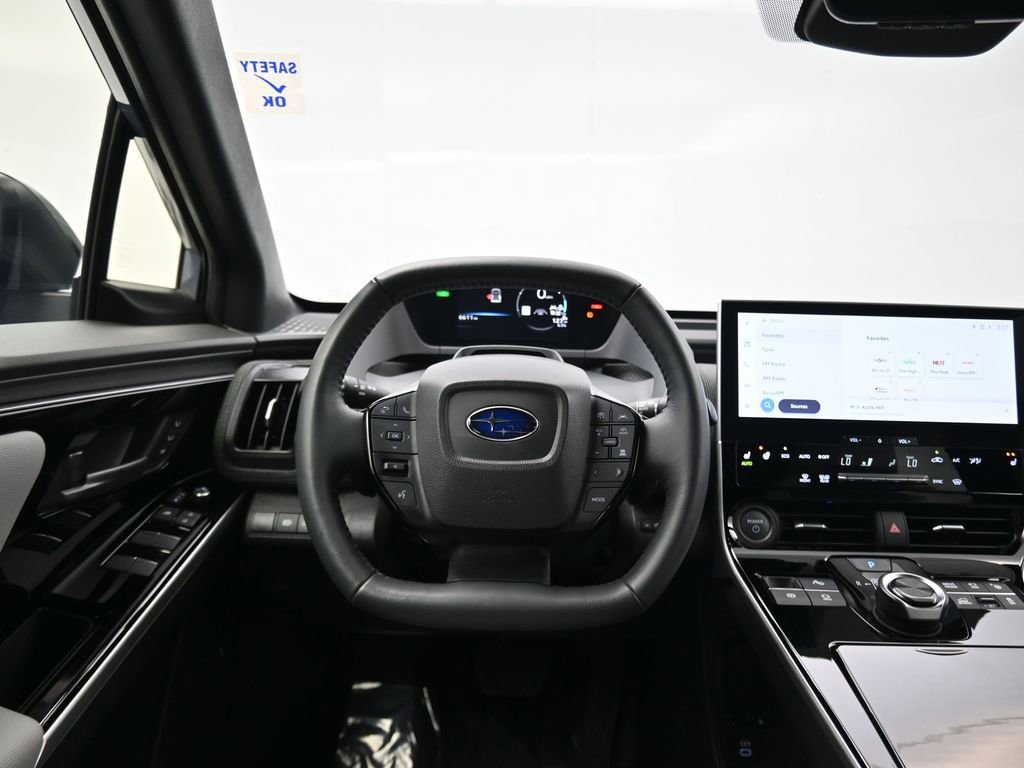 Used 2024 Subaru Solterra Limited image 32