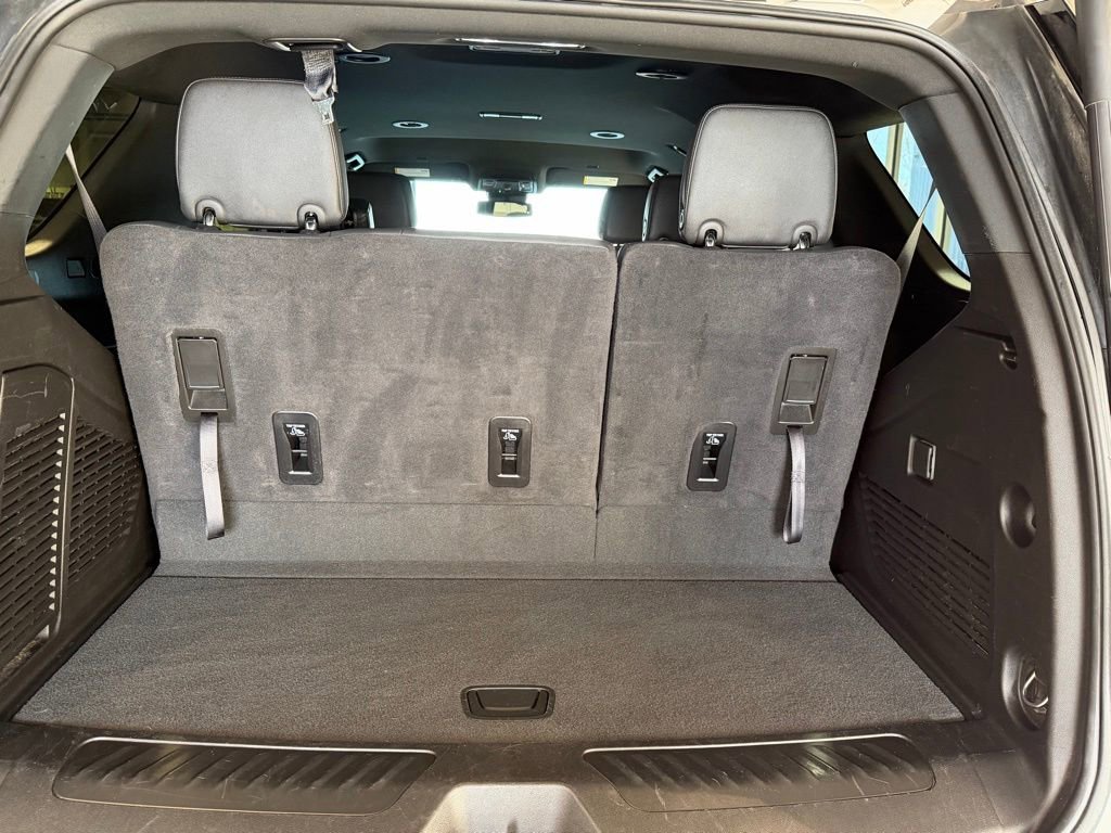 Used 2024 Chevrolet Tahoe LT image 35