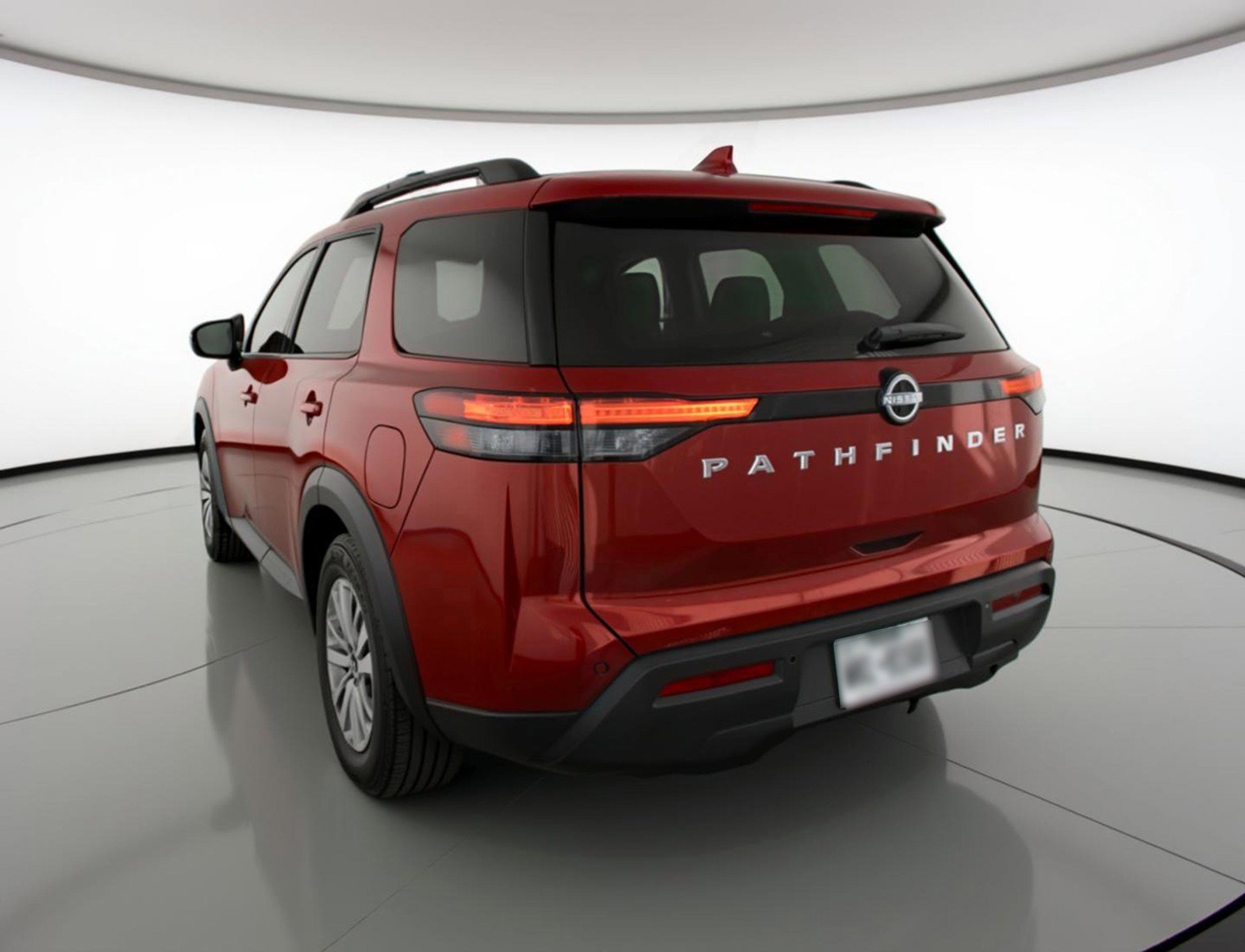 Used 2025 Nissan Pathfinder SV FWD image 6