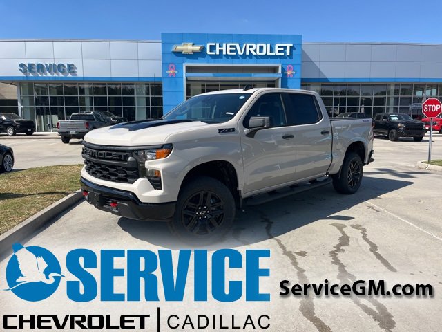 New 2026 Chevrolet Silverado 1500 Custom Trail Boss w/ LPO, Dark Essentials Package image 1