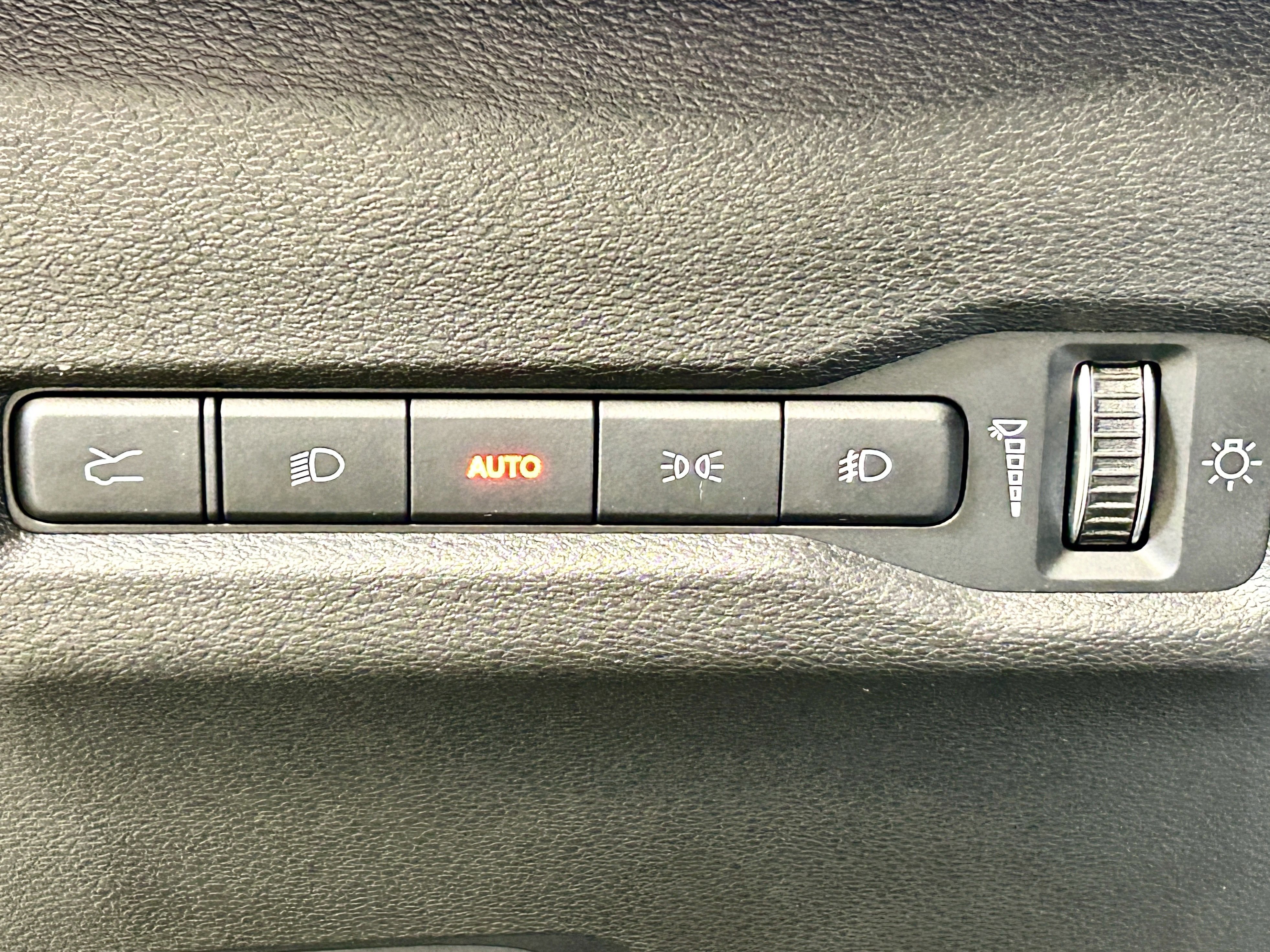 Used 2024 Jeep Wagoneer Launch Edition AWD/4WD image 22