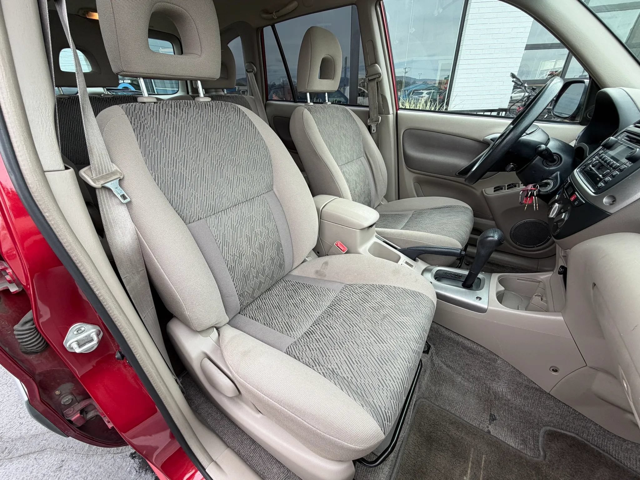 Used 2001 Toyota RAV4 2WD w/ Quick-Order Pkg image 13