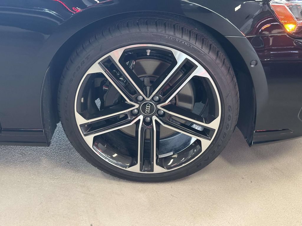 Used 2025 Audi A8 L 3.0T AWD/4WD image 8