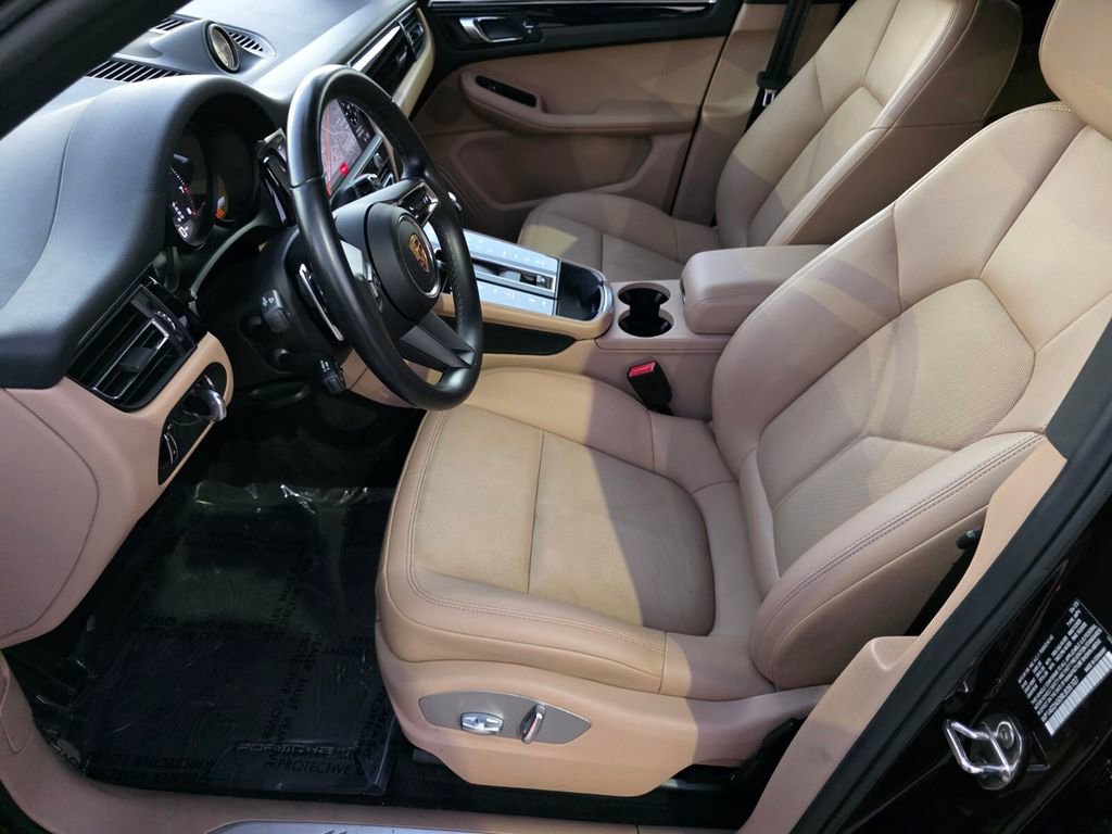 Used 2024 Porsche Macan S image 9