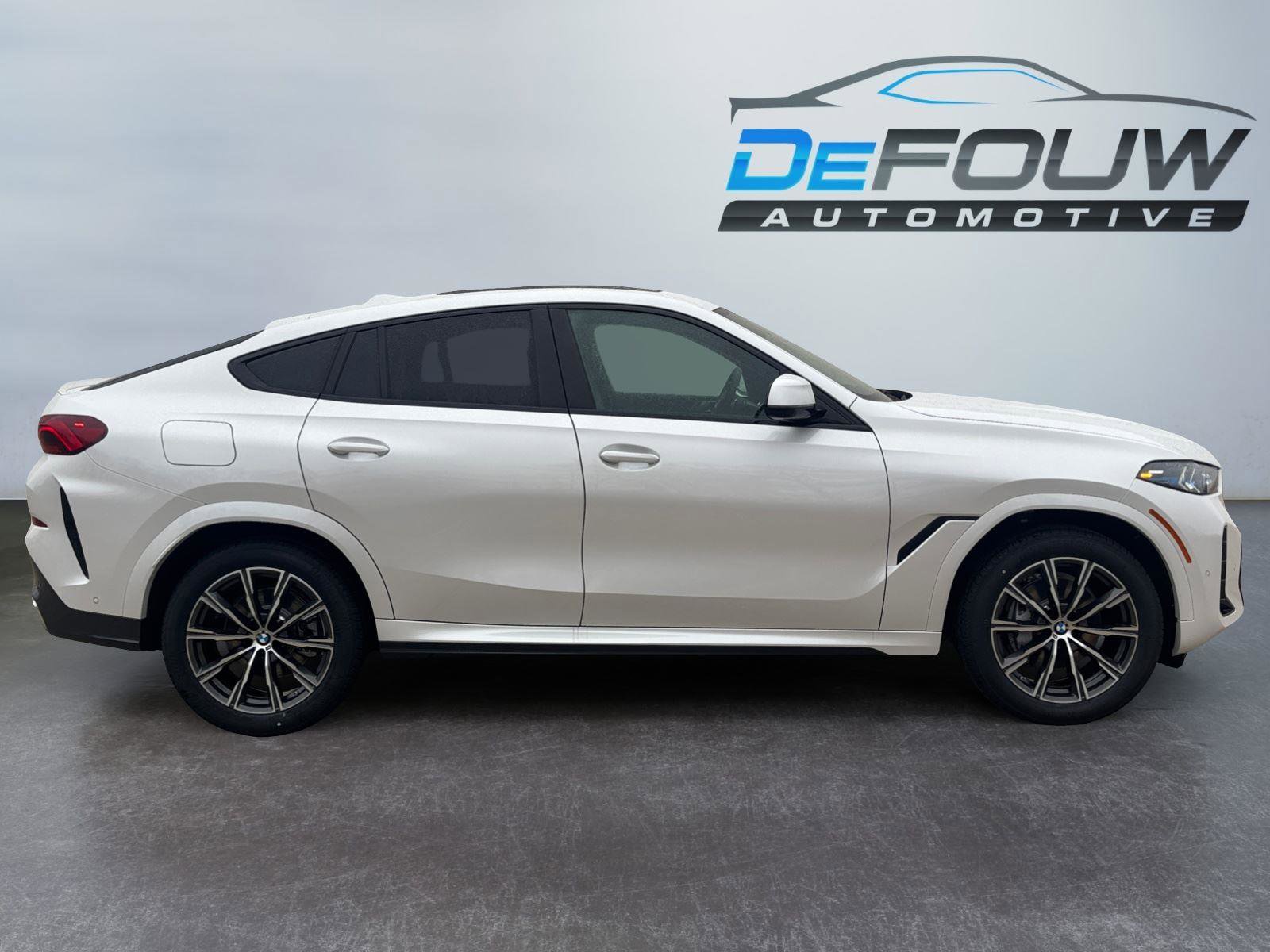 Used 2026 BMW X6 xDrive40i image 2