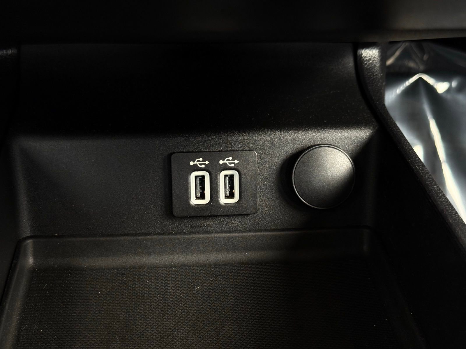 Used 2020 Ford Fusion SE image 41