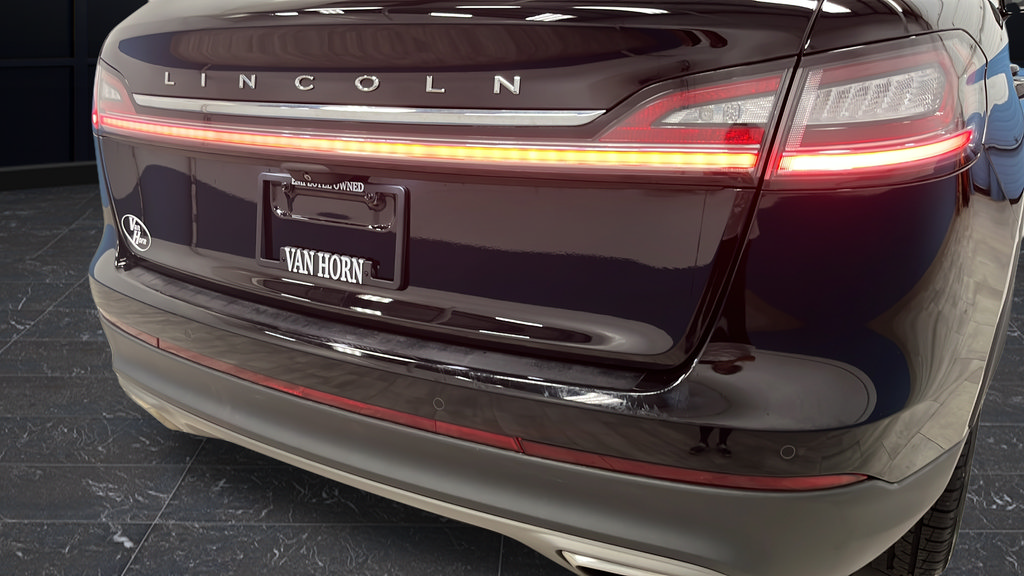Used 2023 Lincoln Nautilus AWD w/ Premium Package image 38