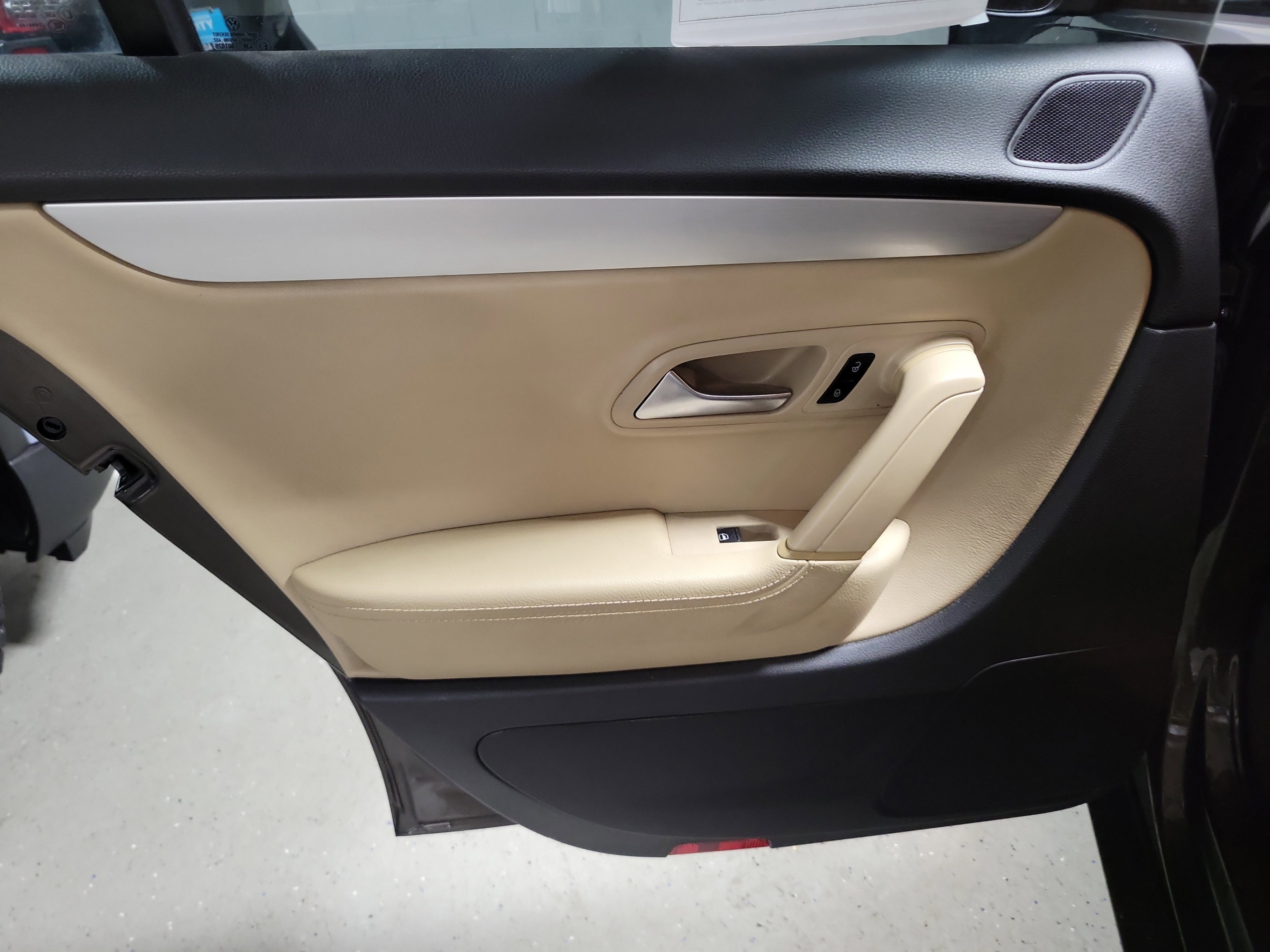 Used 2013 Volkswagen CC Sport Plus image 9