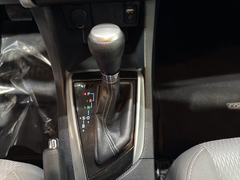 Used 2017 Toyota Corolla L image 20