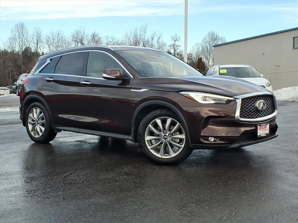 Used 2020 INFINITI QX50 Luxe w/ Navigation Package image 2