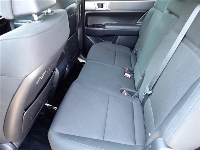 Used 2024 Hyundai Santa Fe SE AWD/4WD image 10