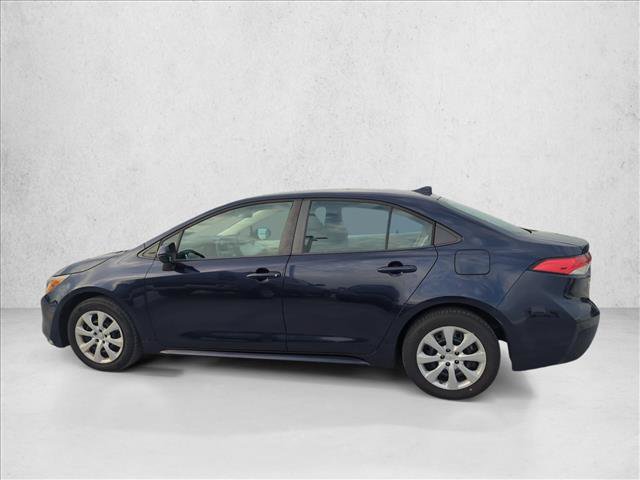 Used 2022 Toyota Corolla LE FWD image 5