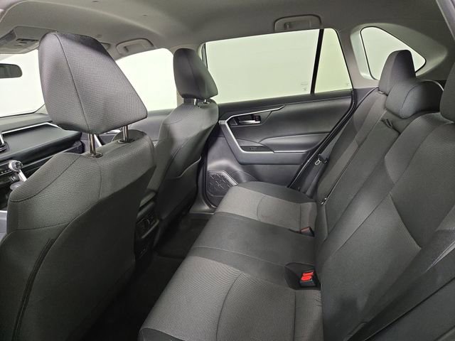 Used 2025 Toyota RAV4 XLE image 15