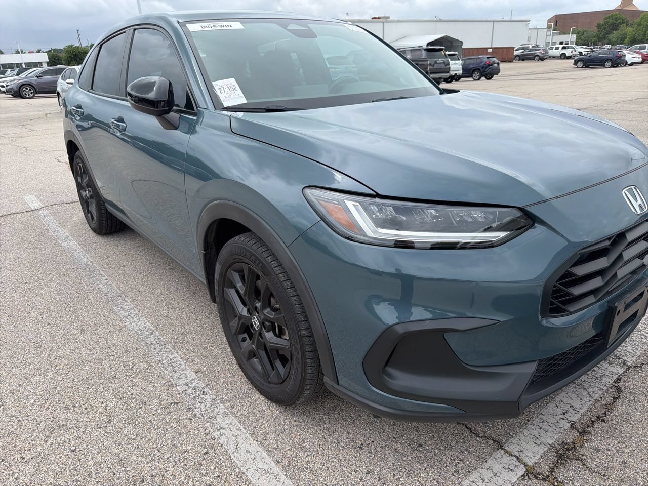 Used 2023 Honda HR-V Sport image 3