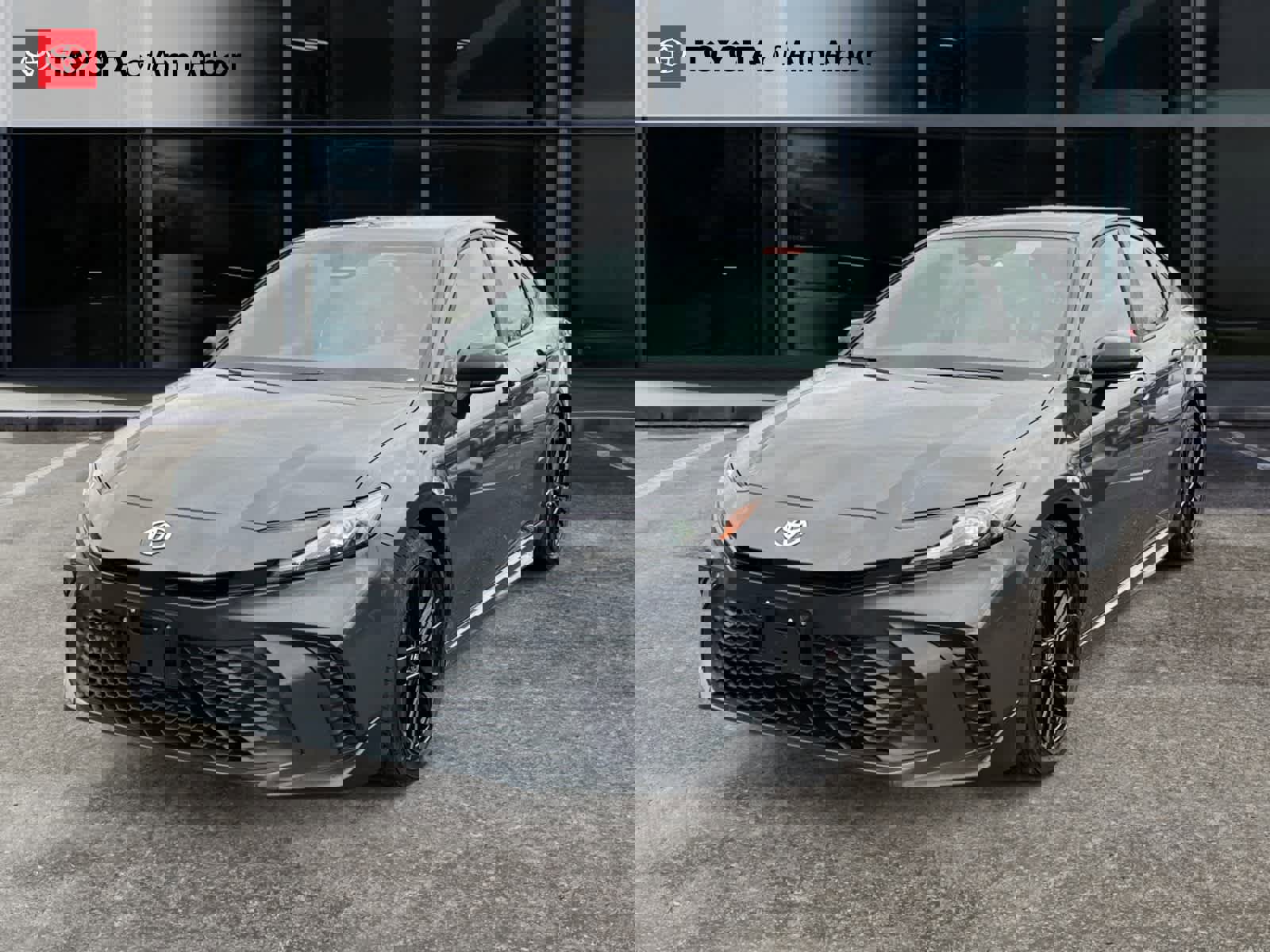 Used 2025 Toyota Camry SE image 7