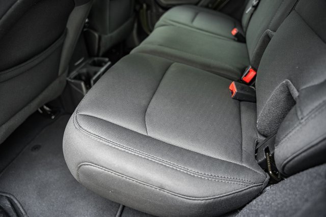 Used 2022 Jeep Wrangler Unlimited Sport image 13