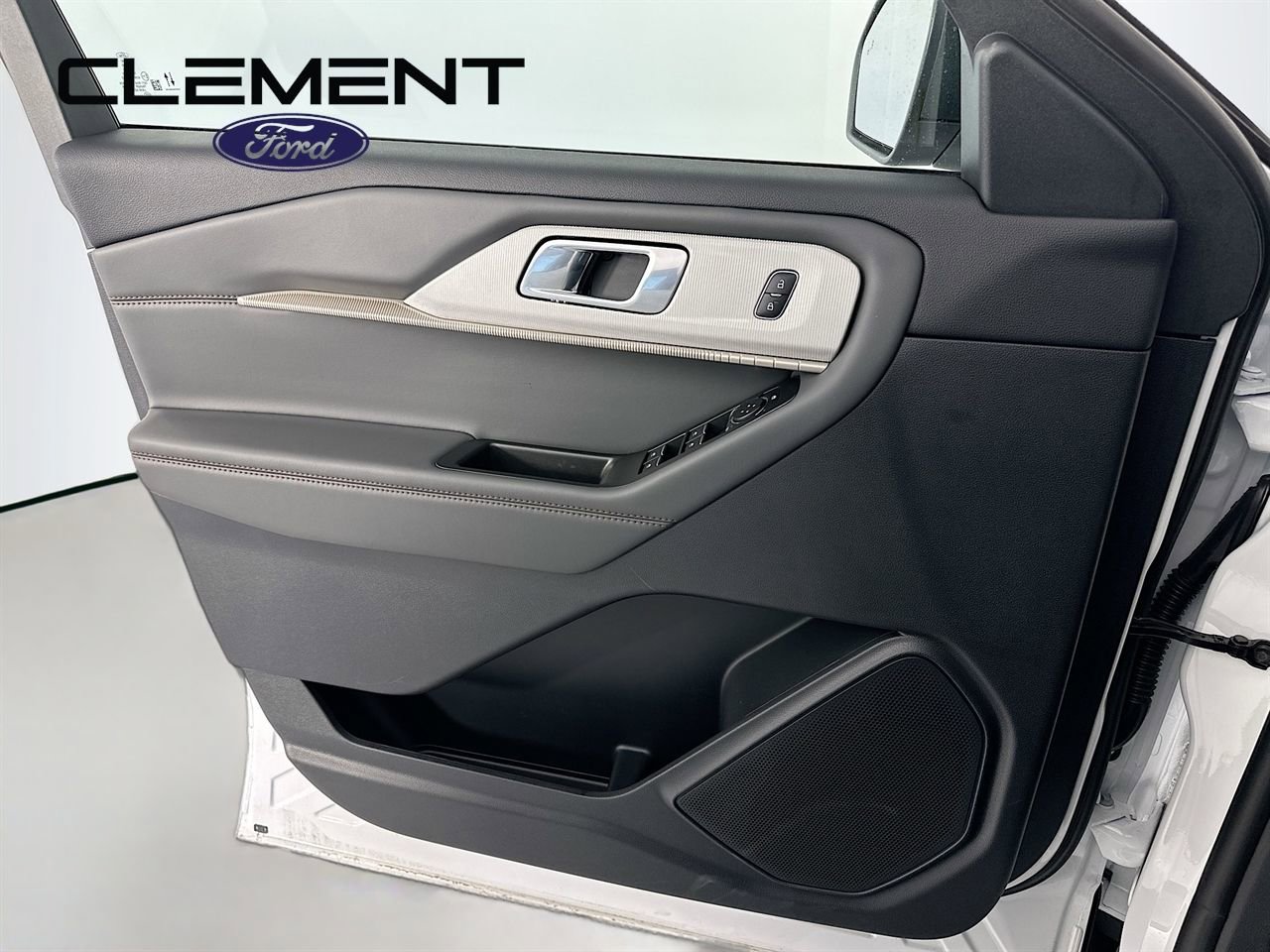 New 2026 Ford Explorer Active image 24