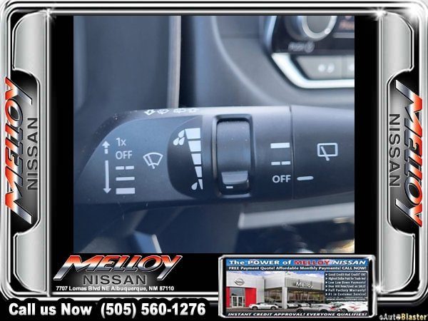 Used 2025 Nissan Rogue SV image 26