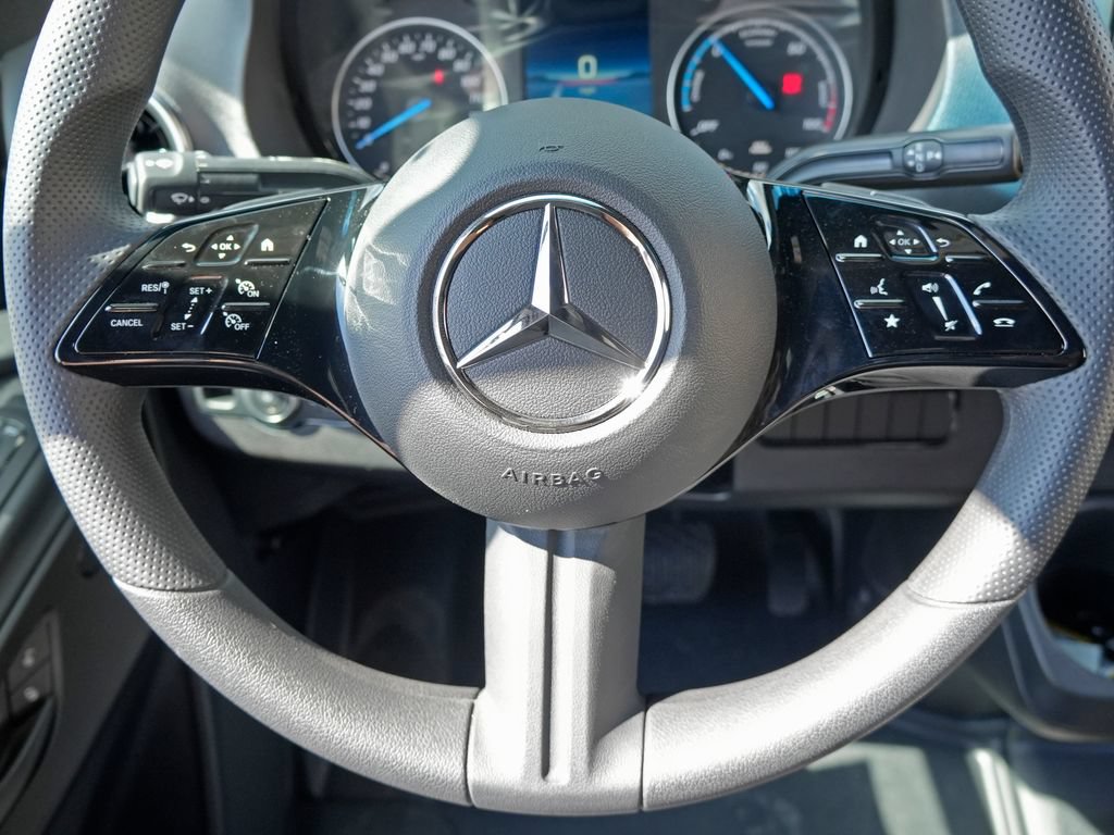New 2025 Mercedes-Benz eSprinter 170 Cargo image 13