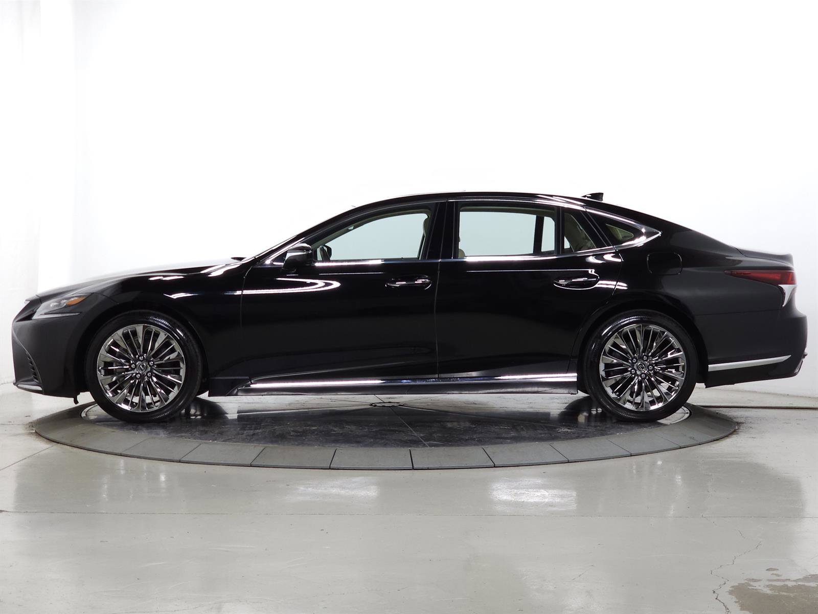 Used 2020 Lexus LS 500 AWD image 5