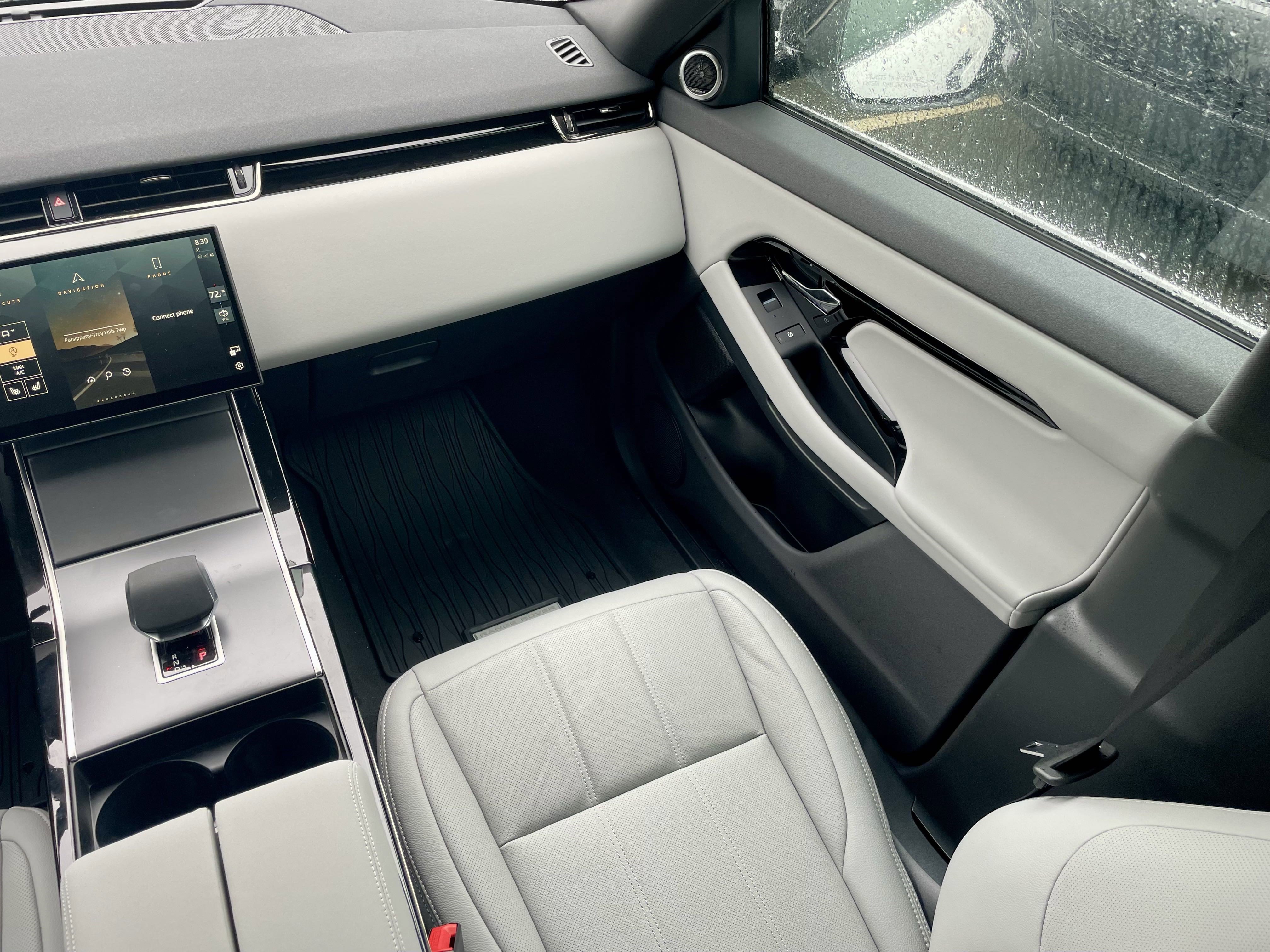 New 2026 Land Rover Range Rover Evoque S image 18
