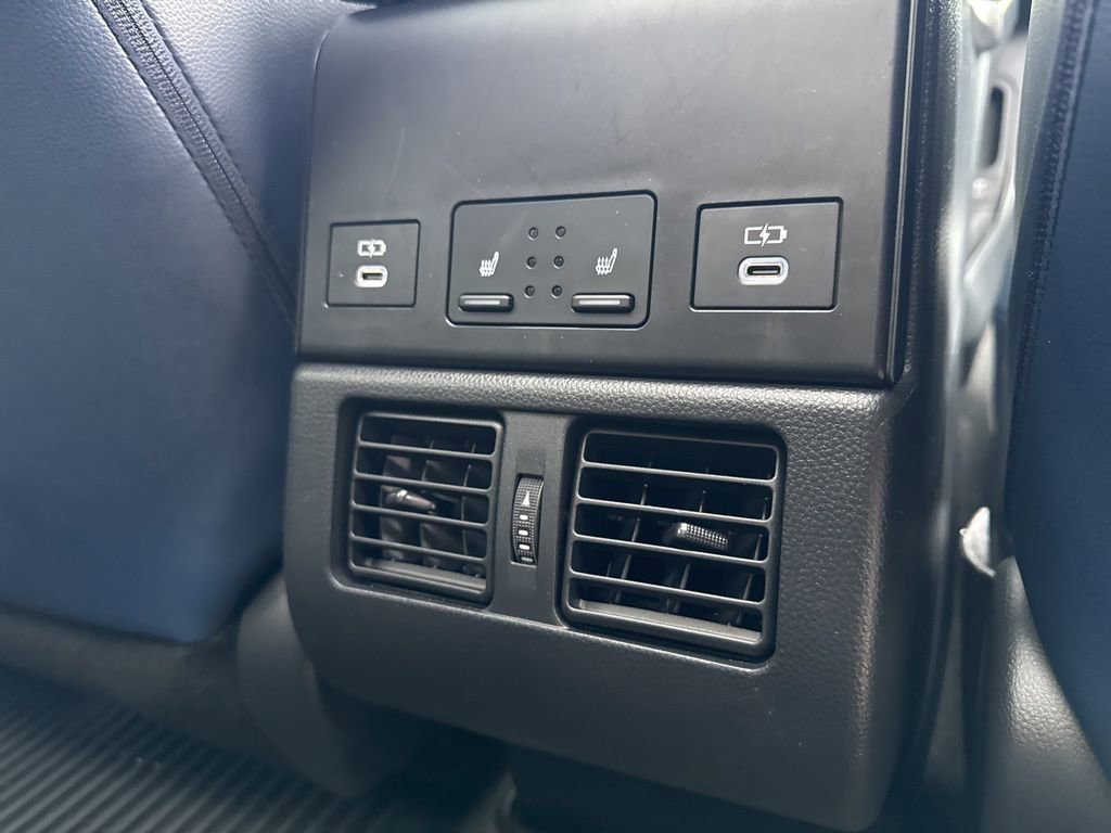 Used 2024 Subaru Solterra Touring image 15