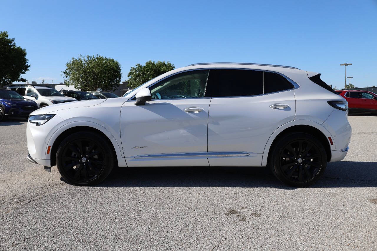 Used 2023 Buick Envision Avenir AWD/4WD image 8