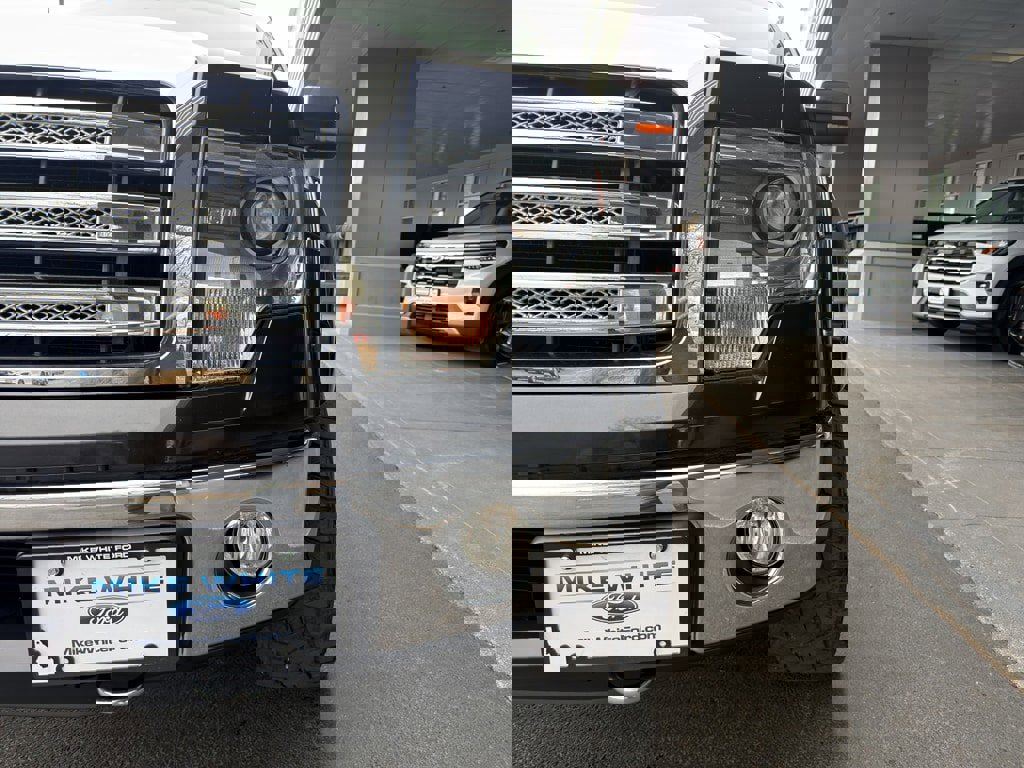 Used 2013 Ford F150 Lariat w/ Luxury Equipment Group image 4