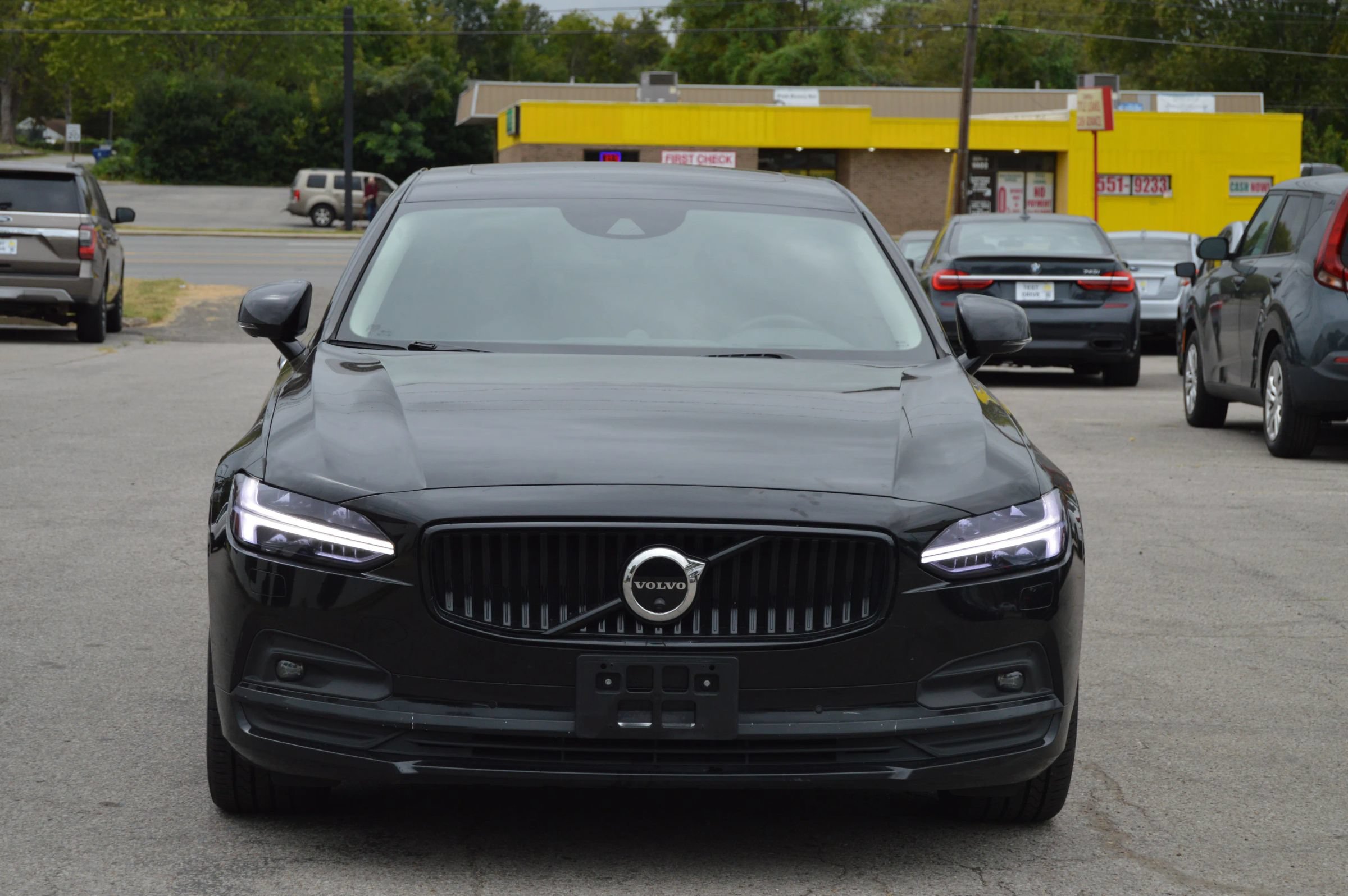 Used 2021 Volvo S90 T6 Inscription w/ Protection Package Premier AWD/4WD image 3