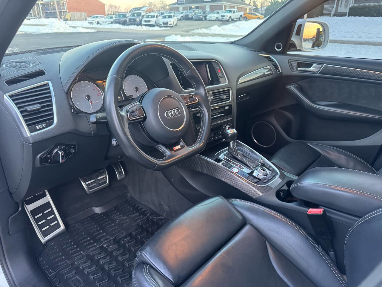 Used 2016 Audi SQ5 Premium Plus w/ Technology Package image 17