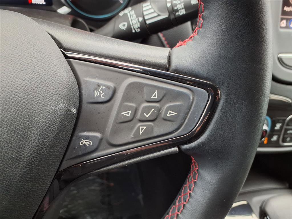 Used 2023 Chevrolet Equinox RS w/ LPO, Floor Liner Package image 10