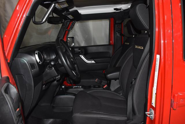 Used 2013 Jeep Wrangler Unlimited Sahara w/ Connectivity Group image 10