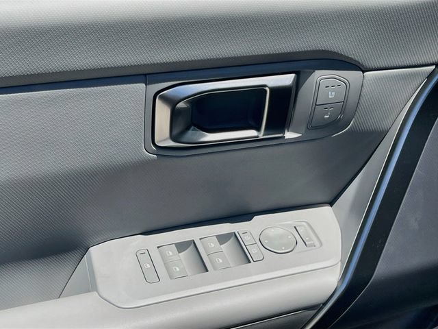 New 2027 Kia Seltos X-Line S w/ X-Line S Premium Package AWD/4WD image 17
